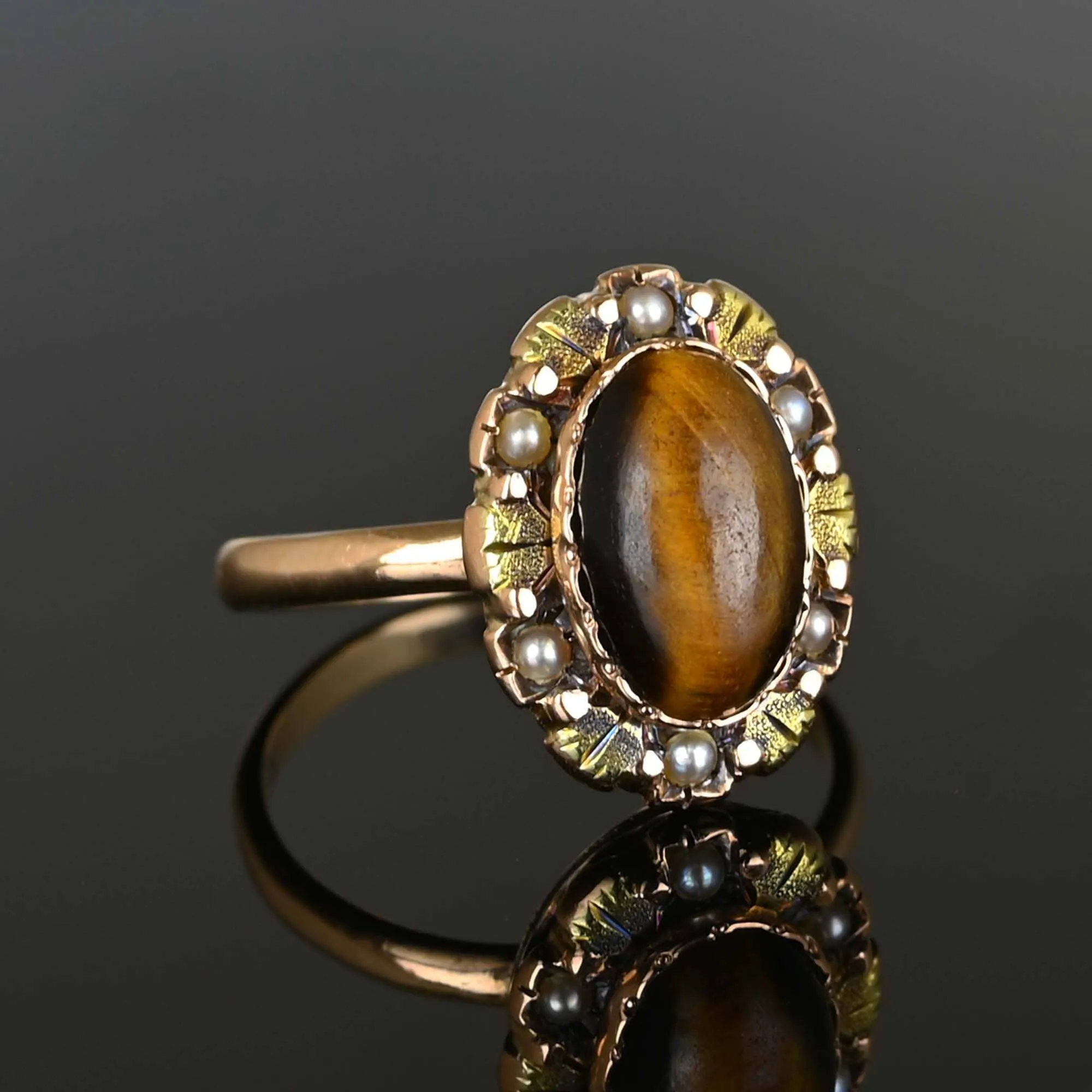 Antique Gold Pearl Cabochon Tiger's Eye Ring