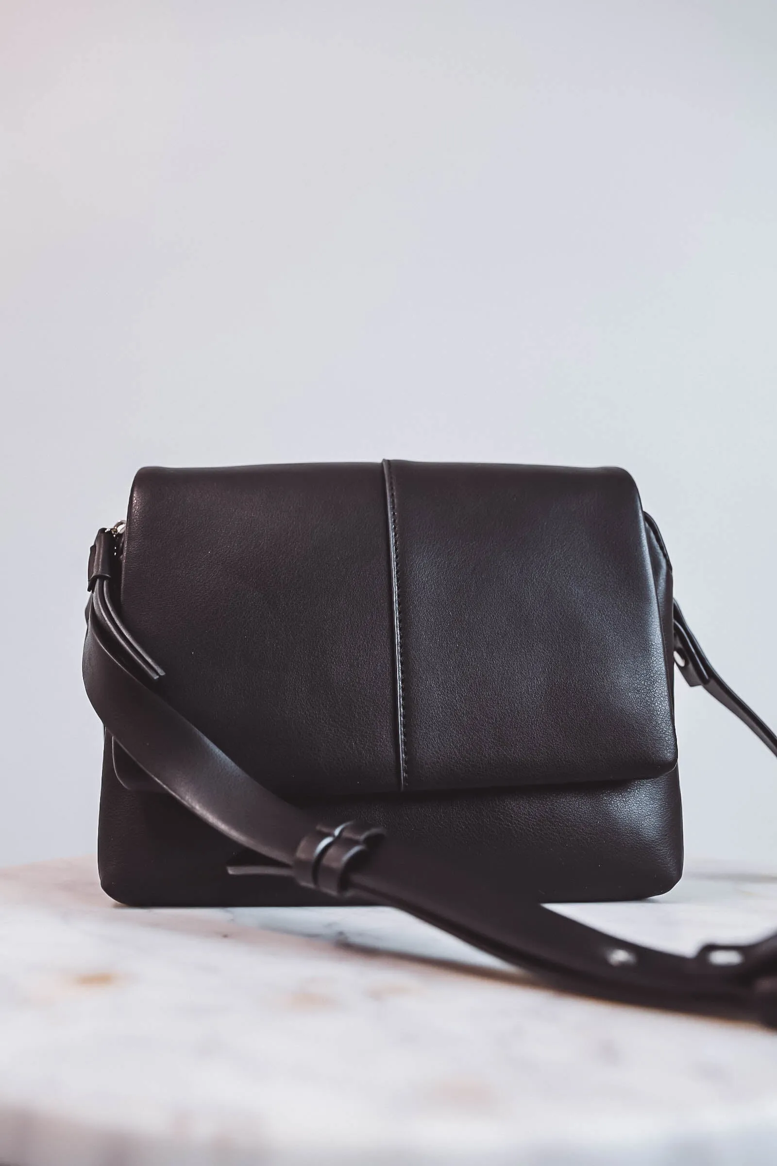 Avonlea Crossbody-Black