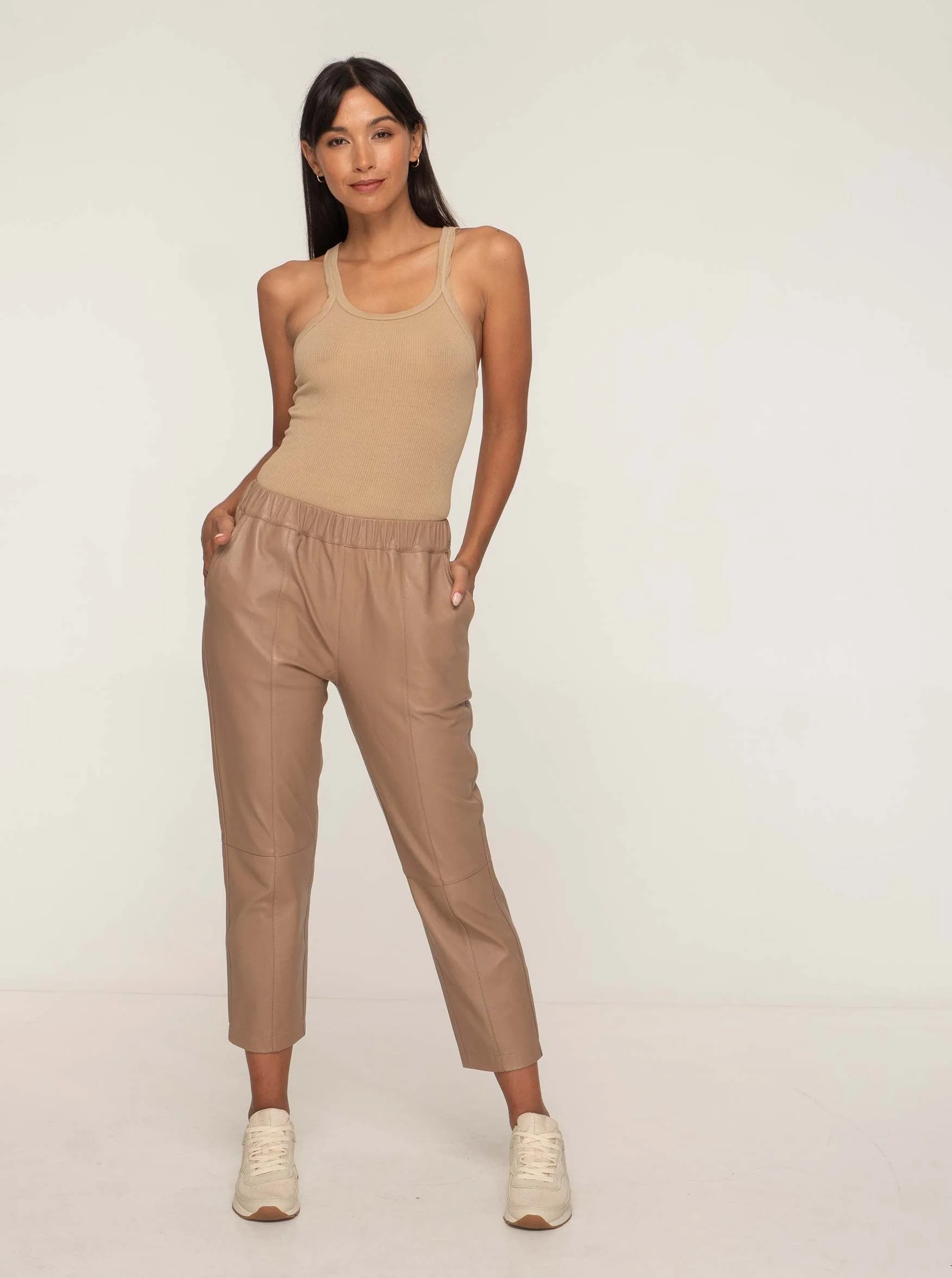 BIANCA LEATHER JOGGER - SESAME