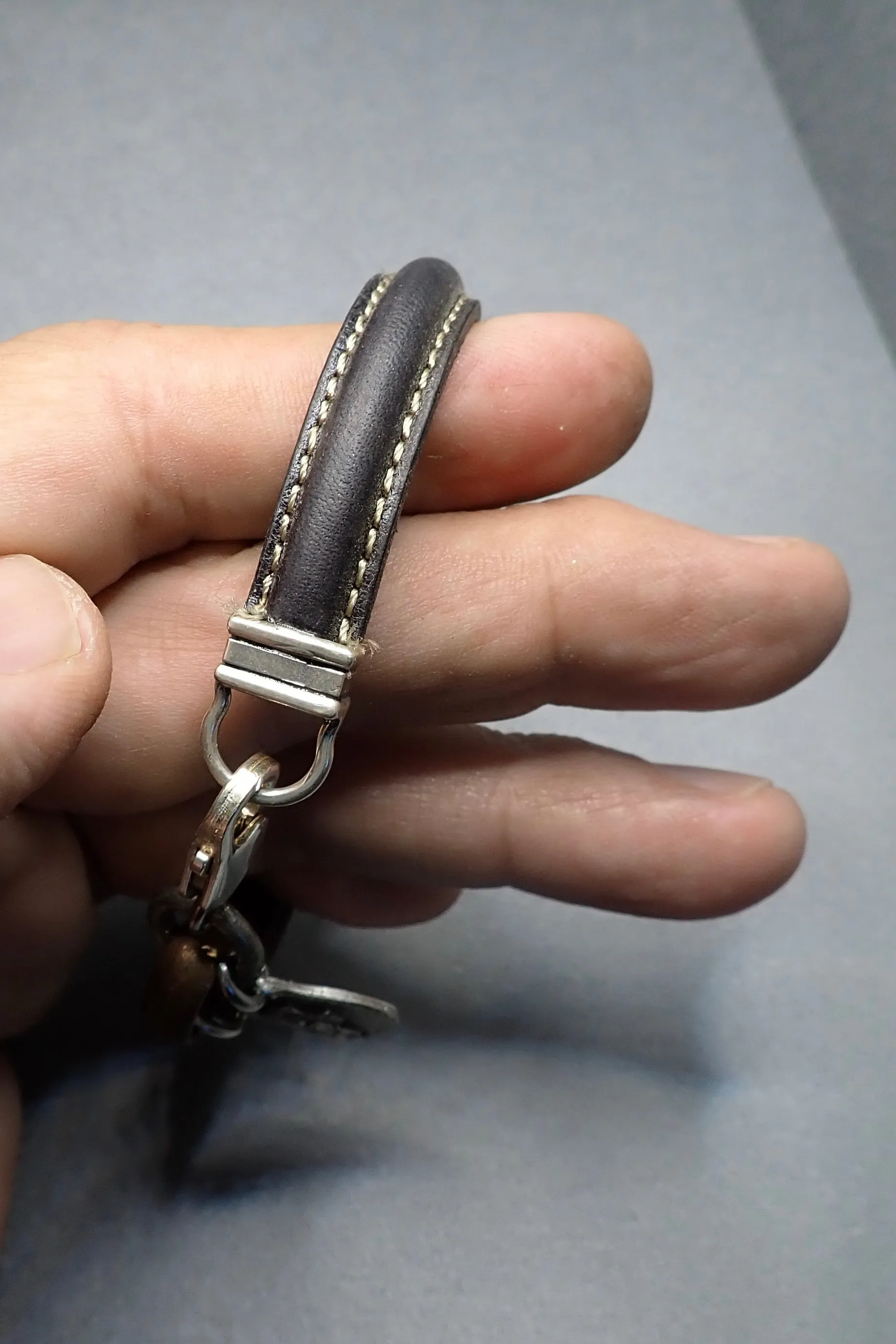 BRACELET STITCH LEATHER - one made