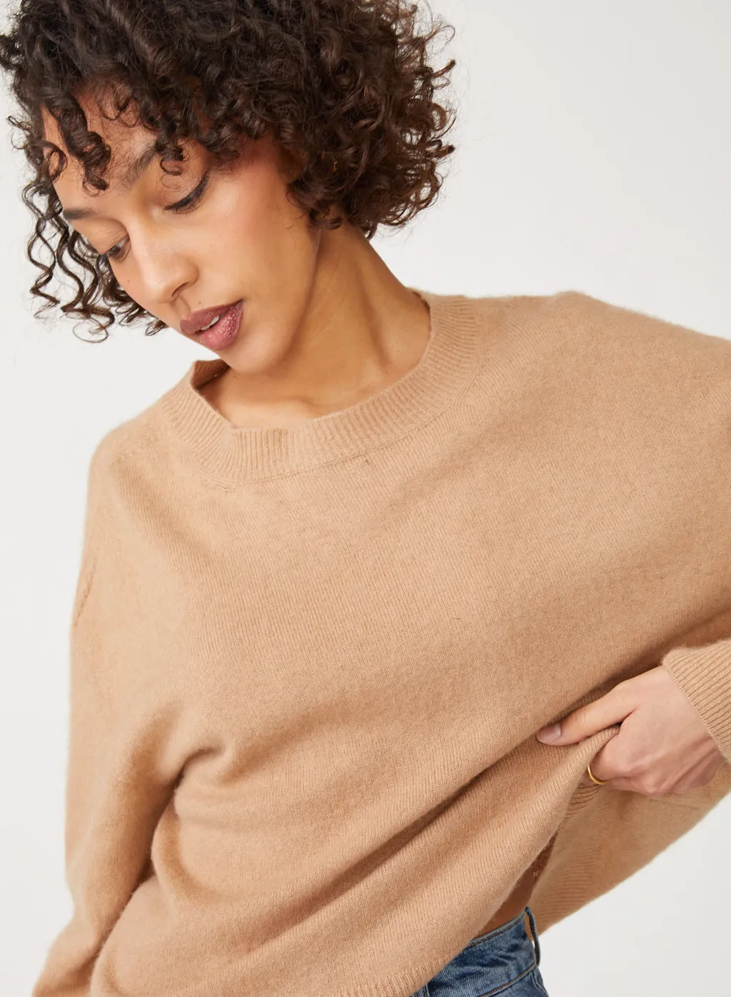 Brushed Cashmere Crew Sweater in Camel