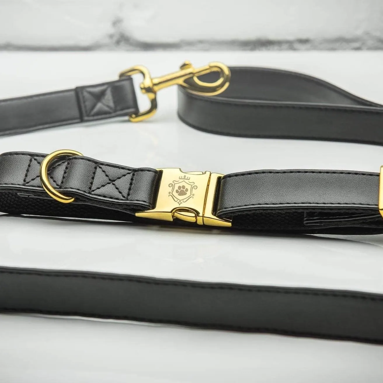 Dark Knight Gold Collar