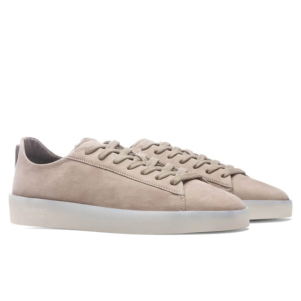 Essentials Tennis Low - Warm Taupe