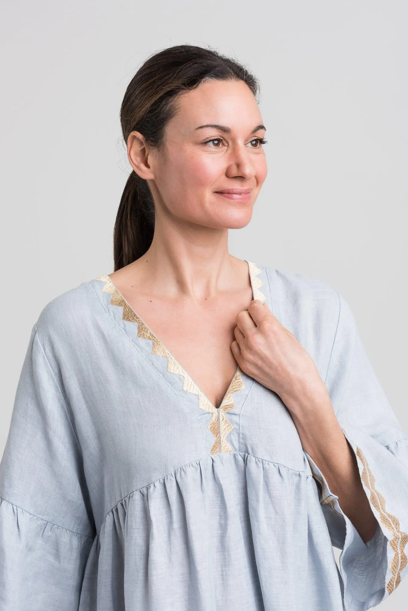 GREEK ARCHAIC KORI | Long linen Dress, Bell Sleeves Grey & Gold