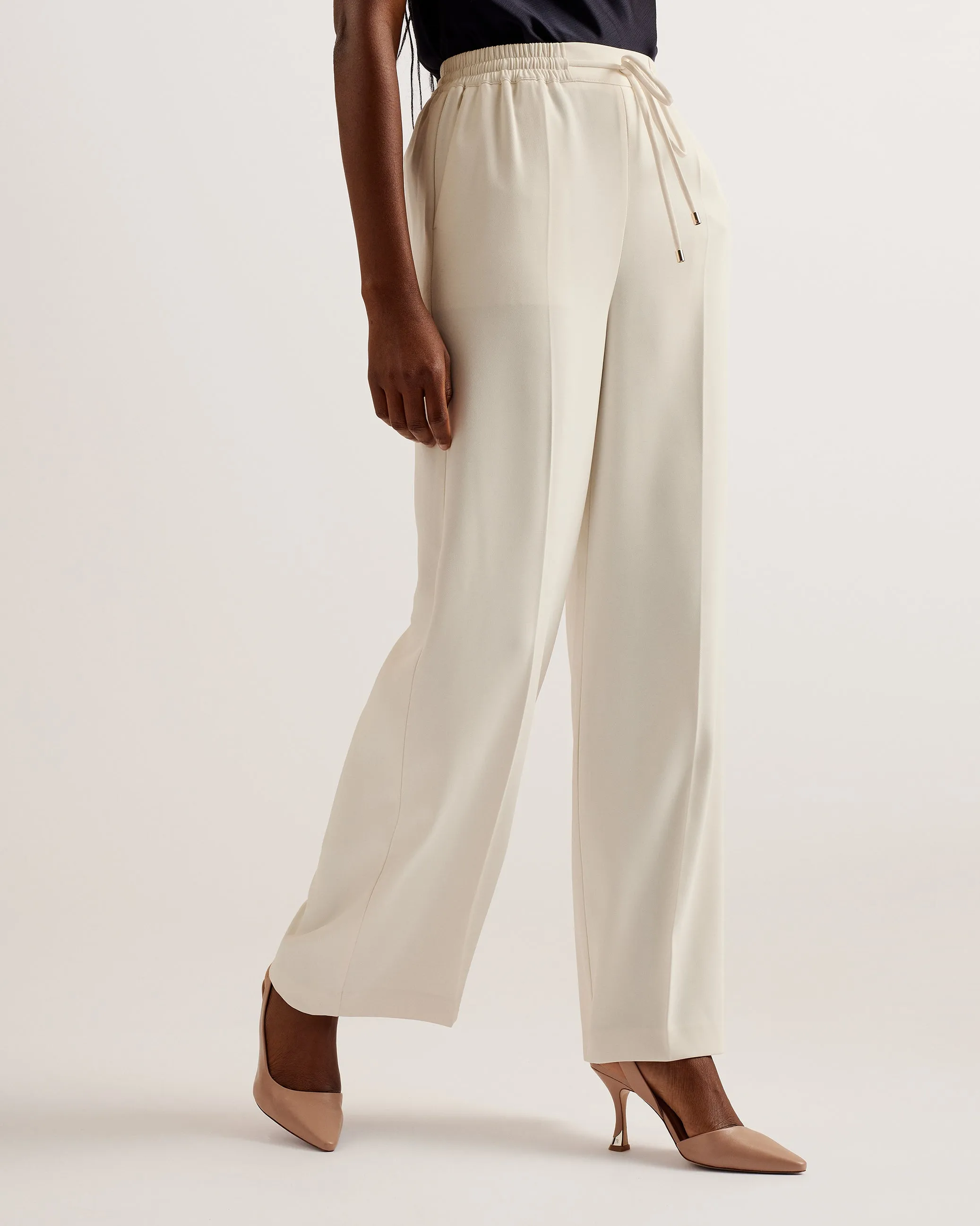 Liliaah Wide Leg Jogger