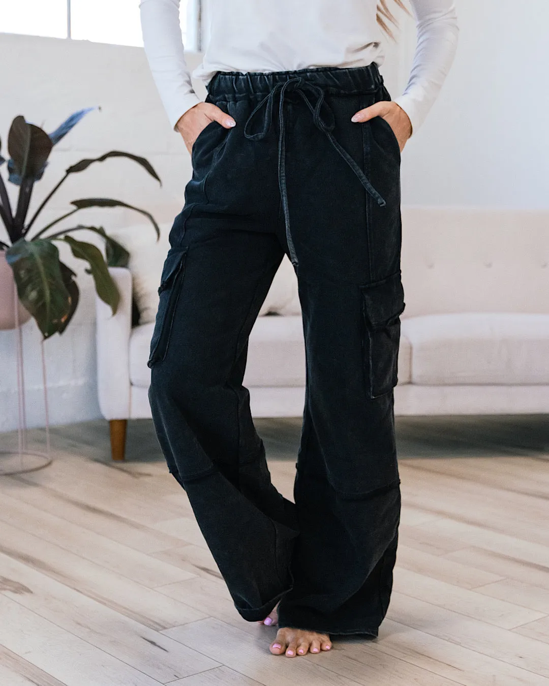 NEW! Nova Wide Leg Cargo Pants - Black