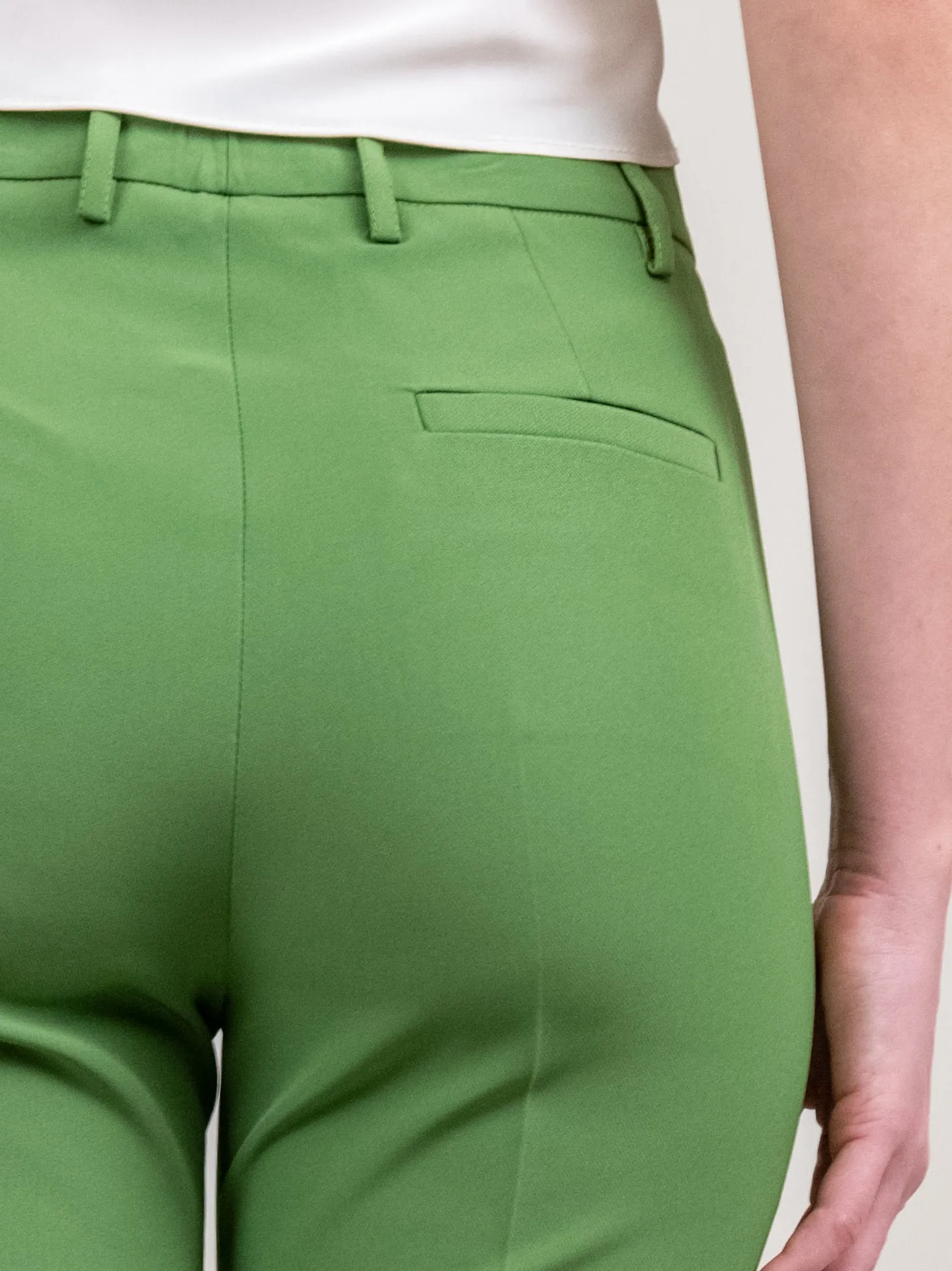 PANTALONE A ZAMPA IN TESSUTO VERDE