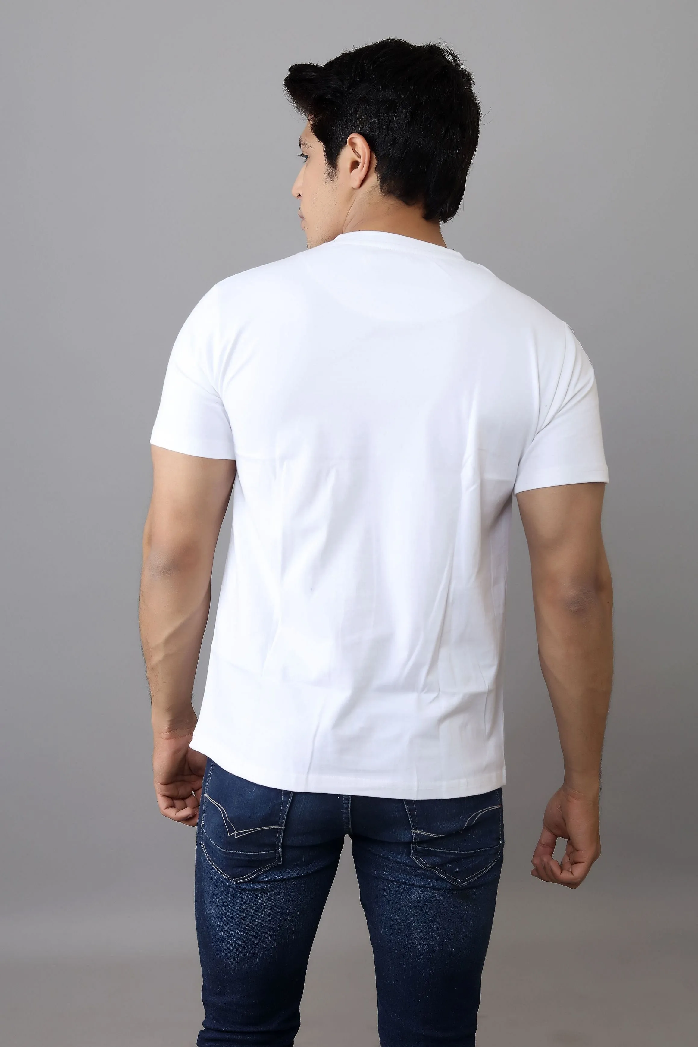 T Shirt - Men White Solid Round Neck Pure Cotton T-shirt