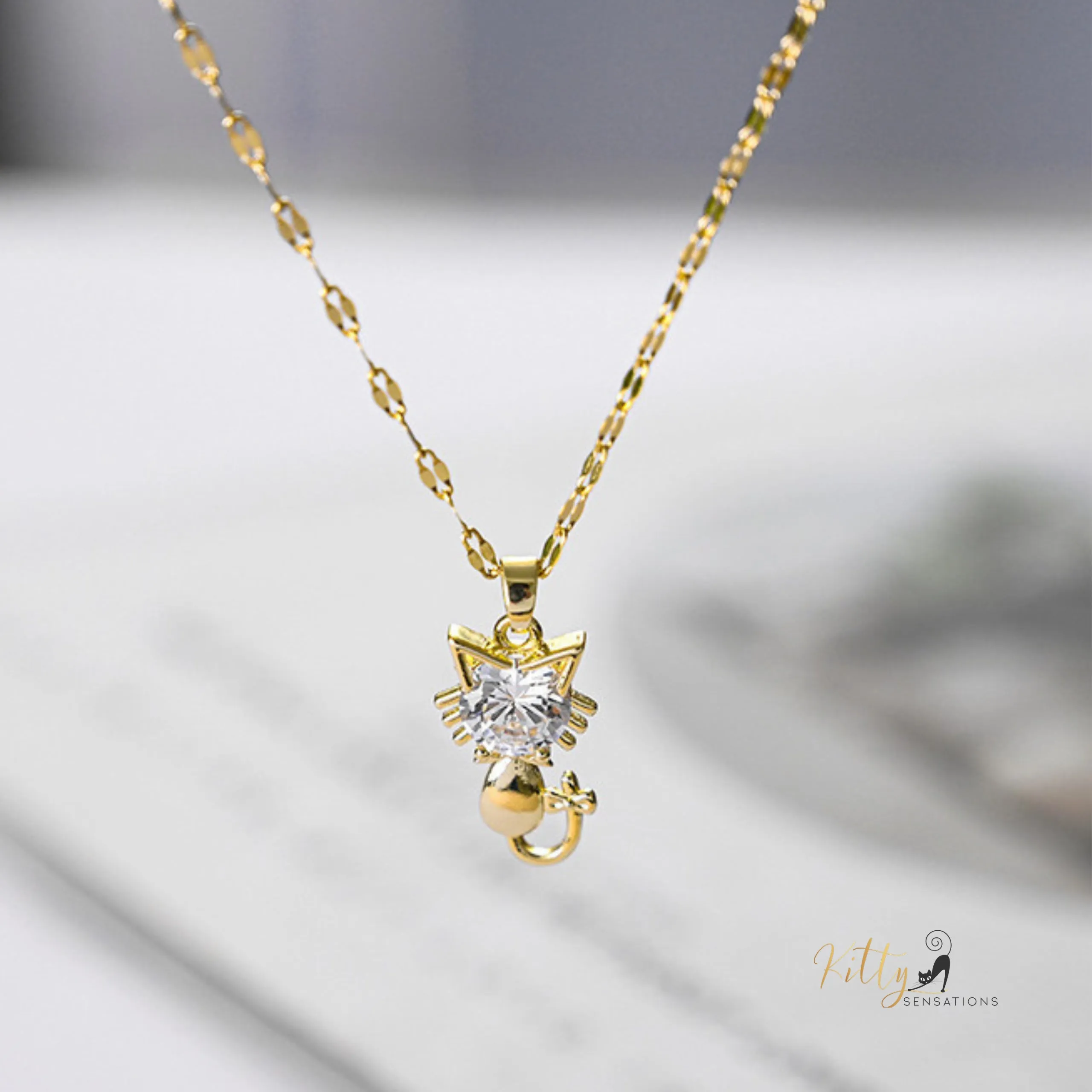 Tail-Bow Kitty CZ Necklace with Alternating Links Chain - Gold Plated