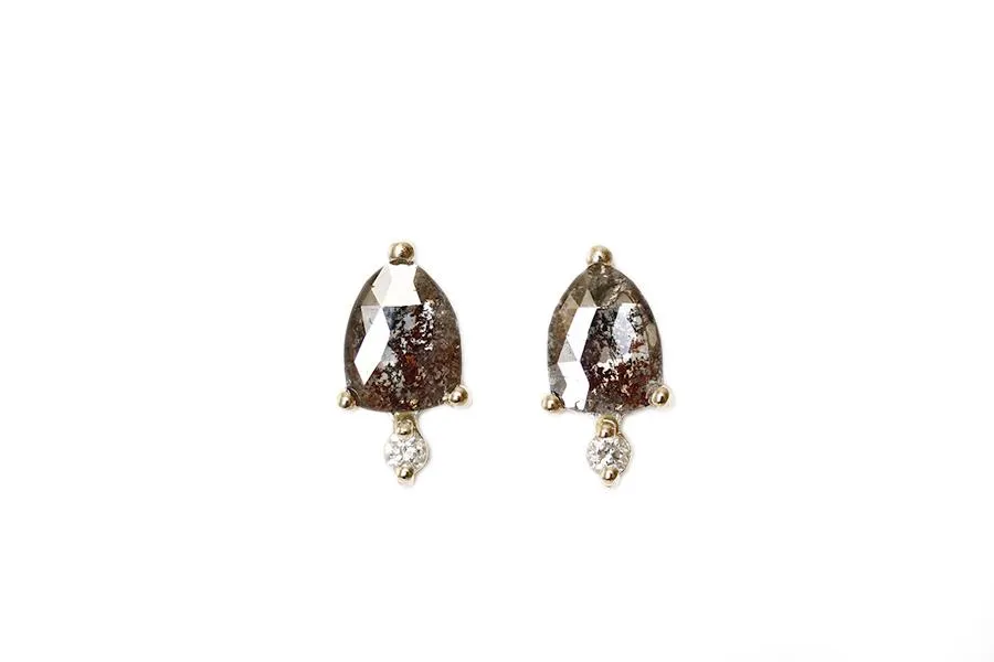 terra diamond droplet earrings