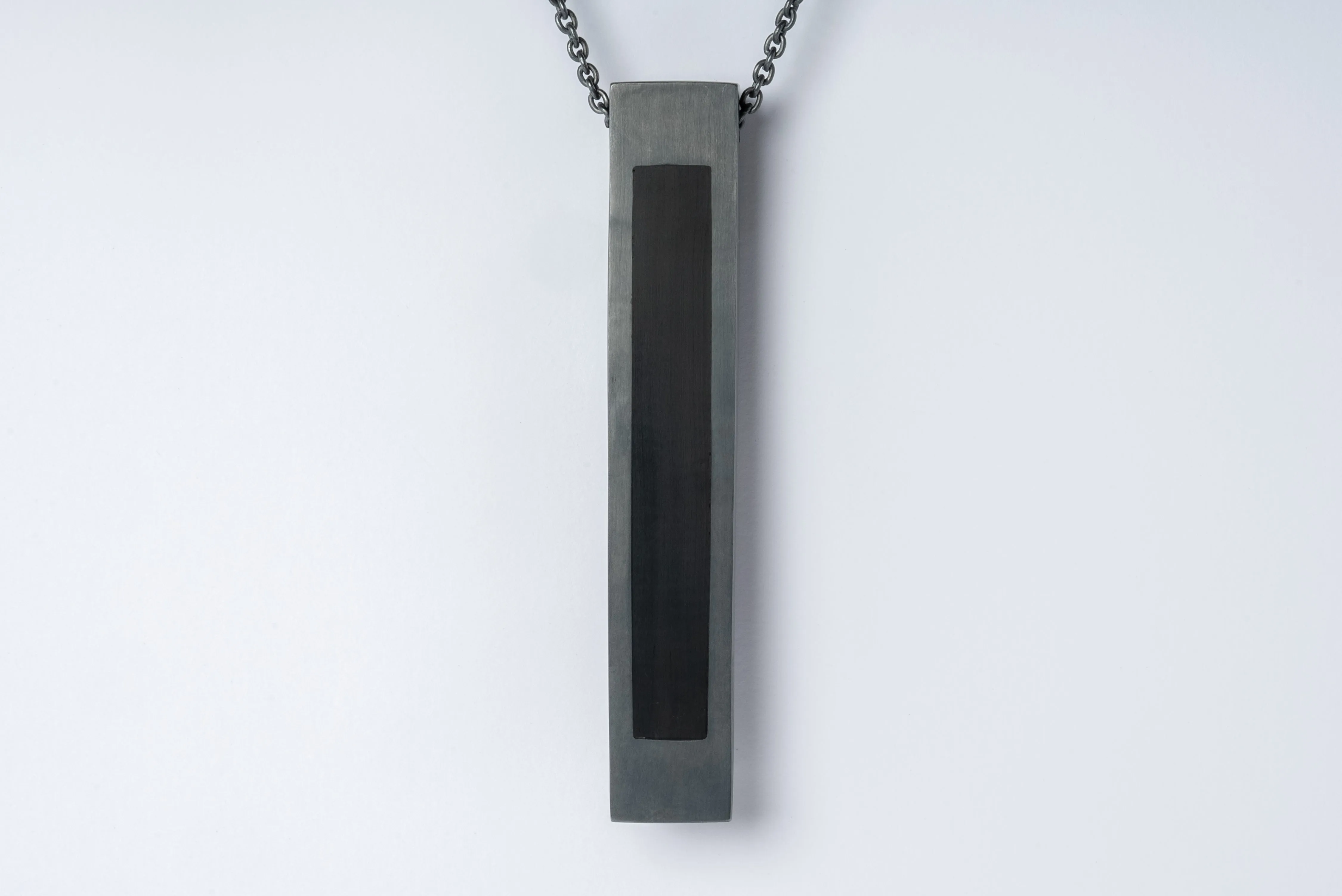 Wedge Gateway Necklace (JET KA)